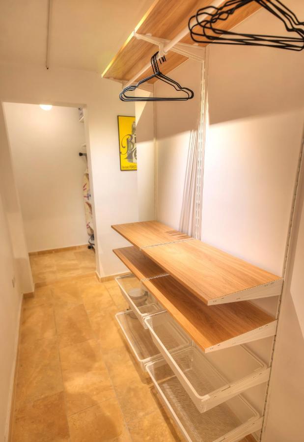 Gunlayer Maisonette Floriana Esterno foto