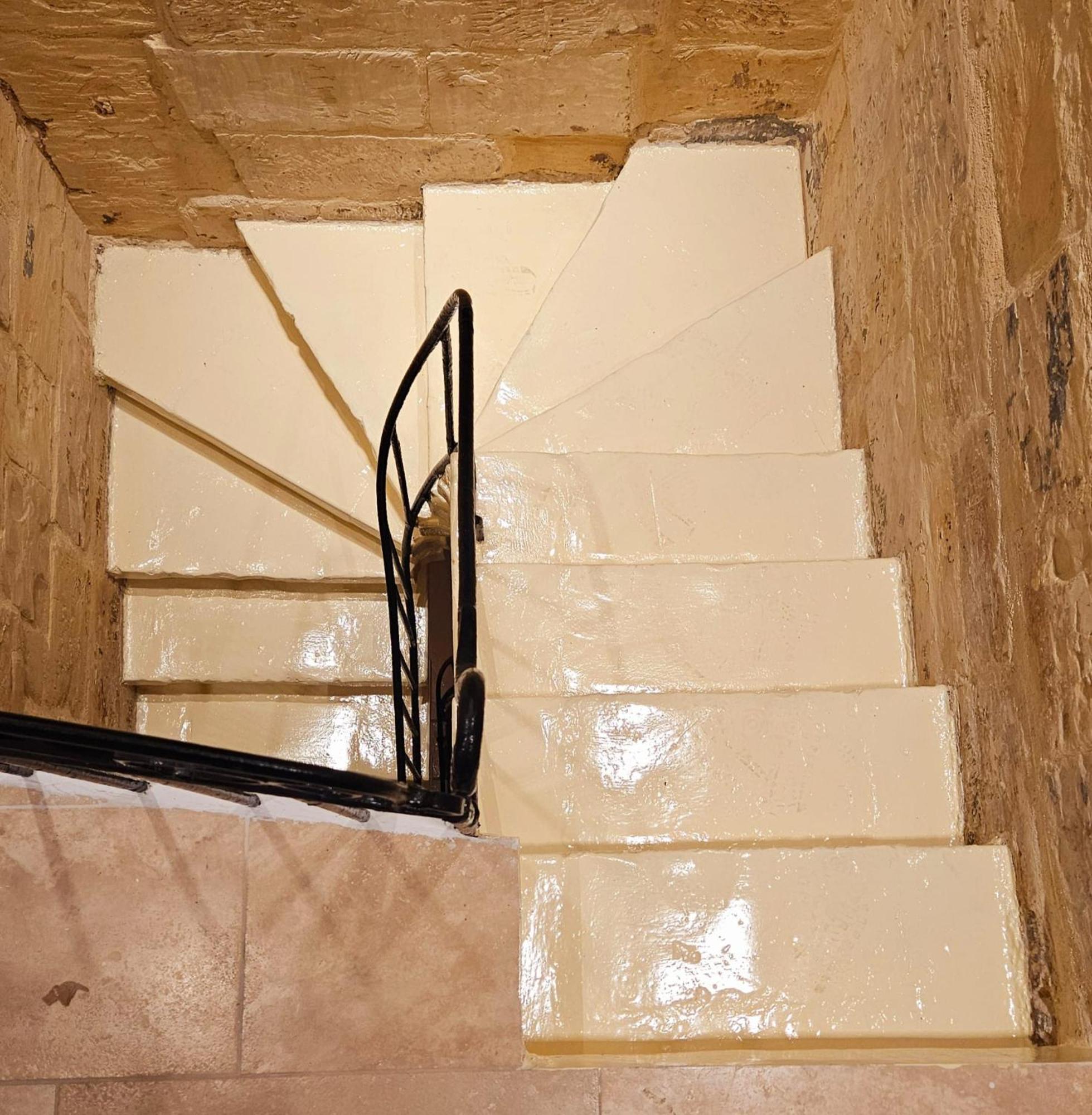 Gunlayer Maisonette Floriana Esterno foto